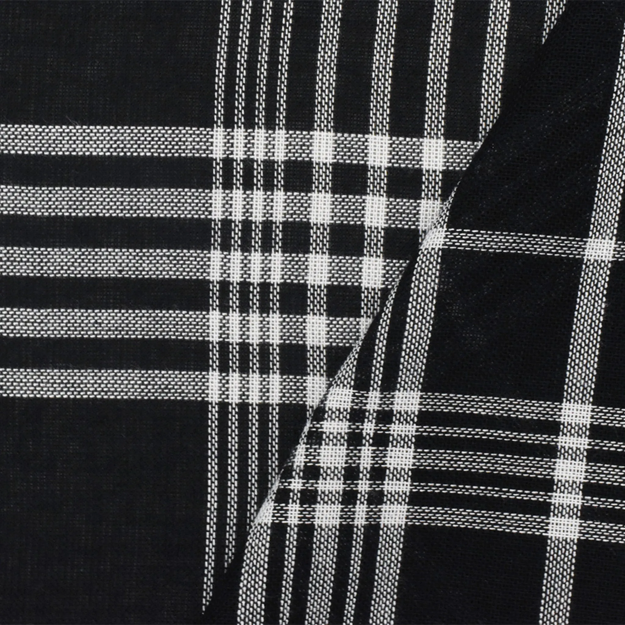 Black-White Famous Maker Cotton Plaid Gauze Woven Fabric