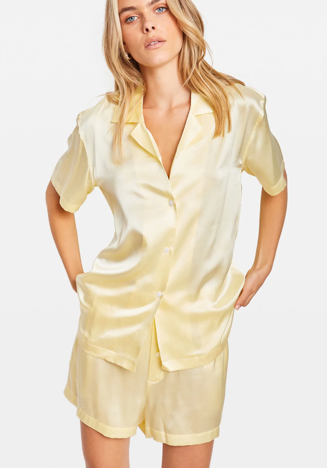 CORE SHORT SLEEVE SHIRT PALE YELLOW SILK