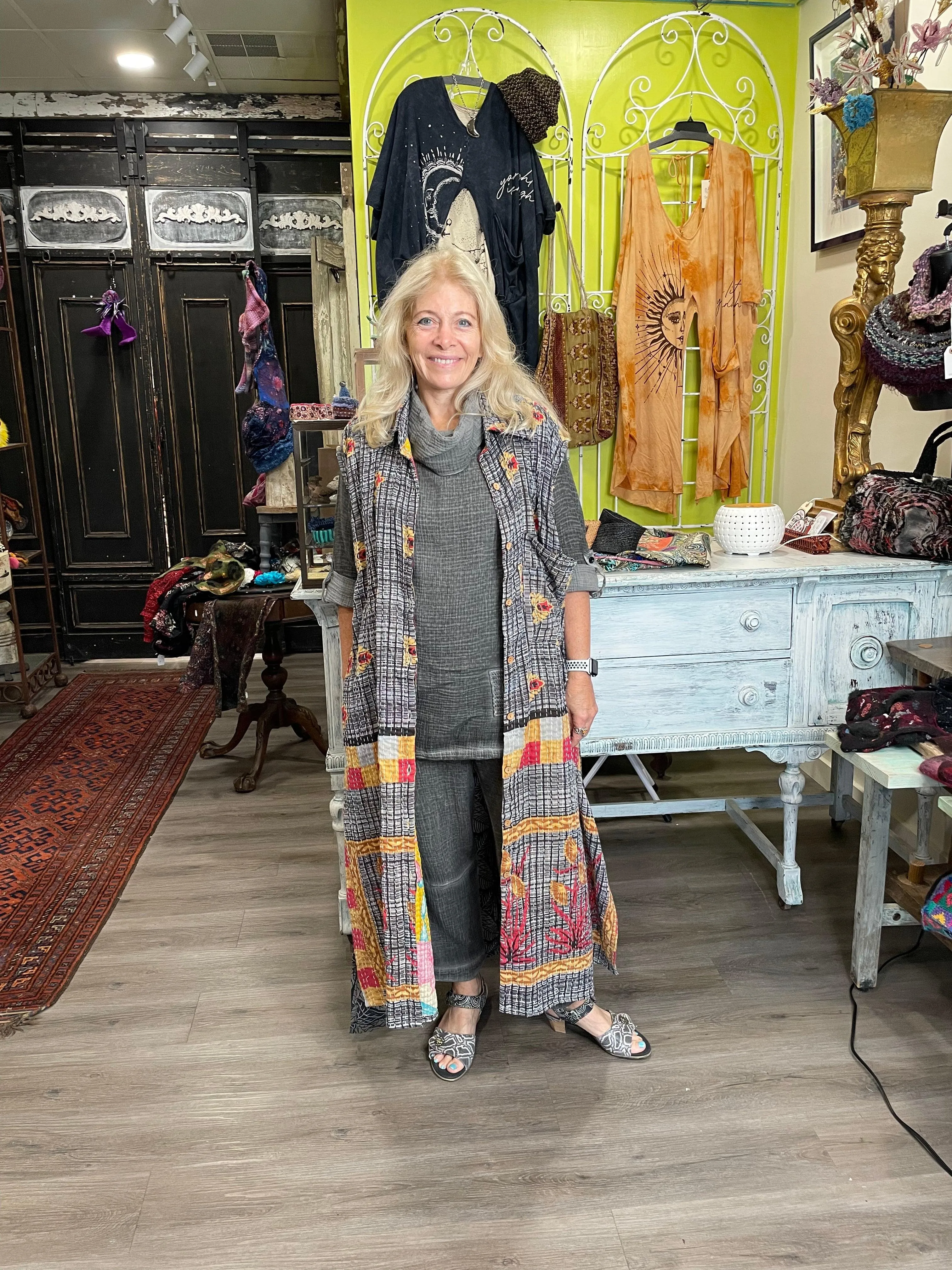 Good Vibes Duster #169 by Kantha Bae